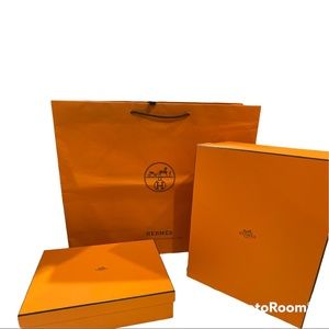 Two Authentic Hermes one big n one medium empty box with no stain